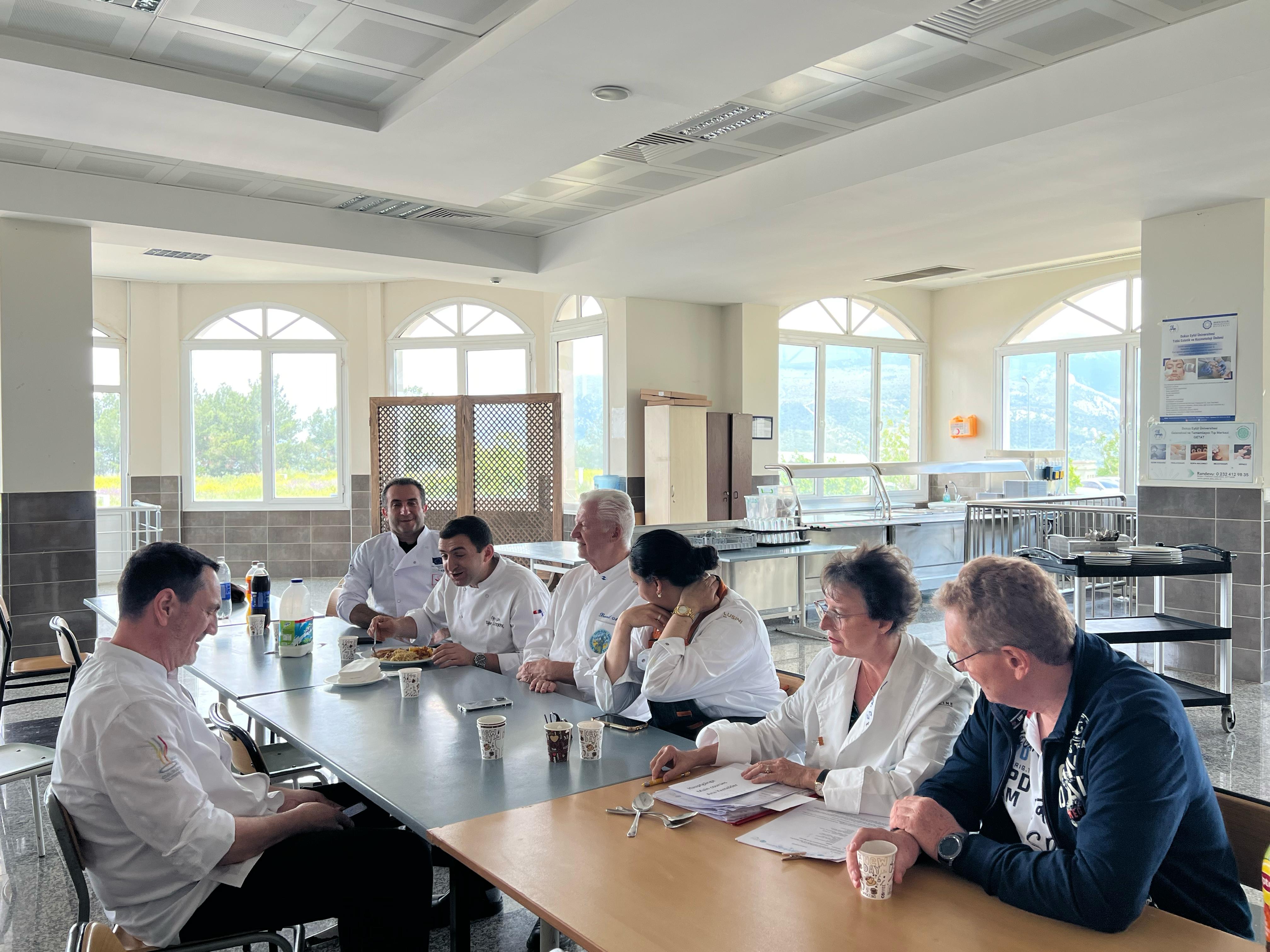  Our chefs prepare the recipes - LTT/ 27 April-3 May 2025 