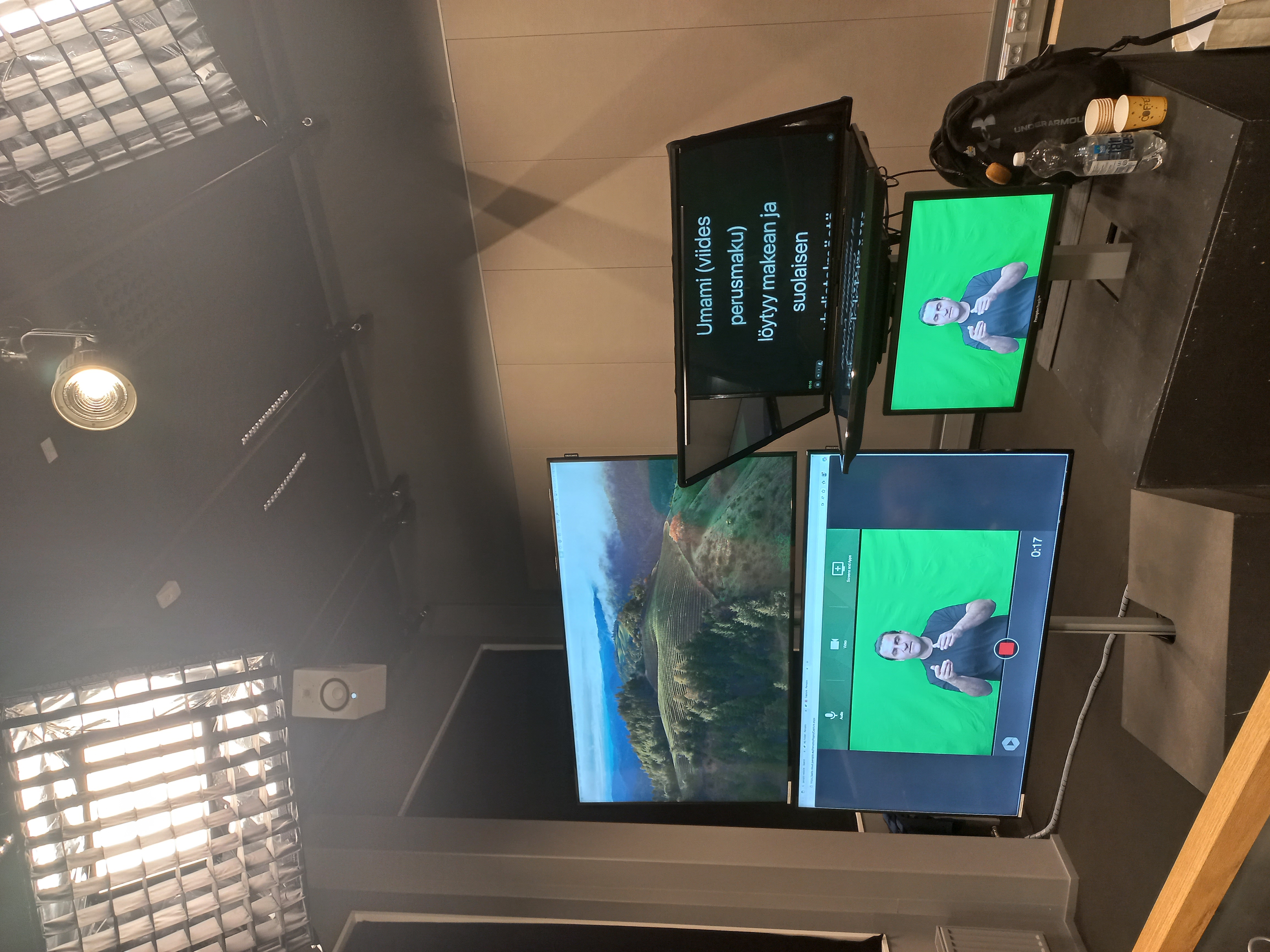  EU Project Deaf Chefs Learning Vegan Cuisine-Finnish Sign Language Interpretation 